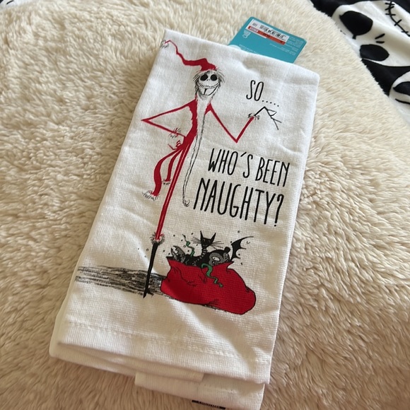Nightmare before Christmas kitchen towel set - Picture 2 of 4
